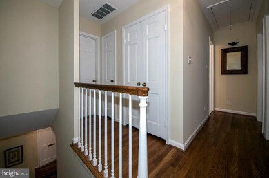 3547 Hamlet Place, Chevy Chase, MD 20815 - photo 5