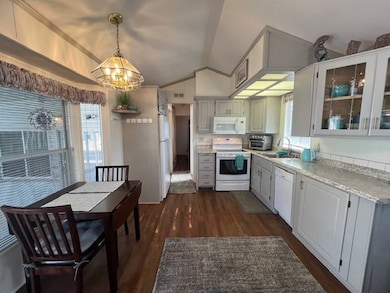 4860 E Main St unit F-39, Mesa, AZ 85205 - photo 5