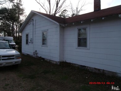 711 Bitmore Rd, Whiteville, NC 28472 - photo 5