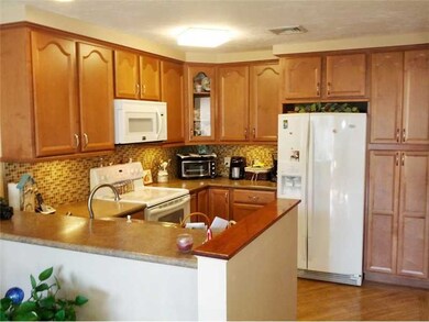 700 Shore Dr unit 912, Fall River, MA 02721 - photo 5