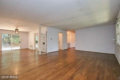 6310 Beachway Dr, Falls Church, VA 22044 - photo 5