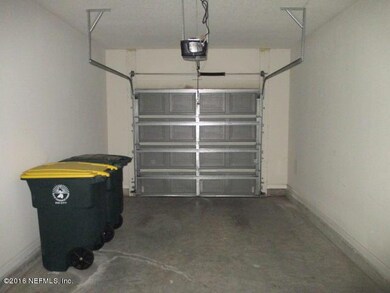 8868 Inlet Bluff Dr, Jacksonville, FL 32216 - photo 3