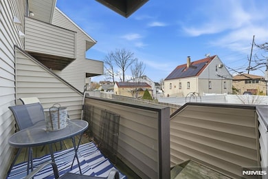 77 Liberty St unit 17, Little Ferry, NJ 07643 - photo 7