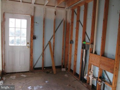 8219 Glen Heather Dr, Frederick, MD 21702 - photo 6