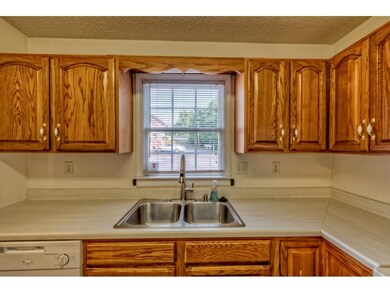 716 King Springs Rd unit 3, Johnson City, TN 37601 - photo 4