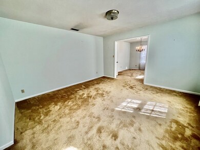 1800 W Lakeridge Dr, Albany, GA 31707 - photo 6