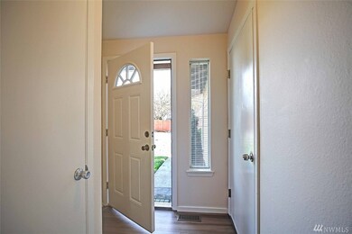 27240 Manor Place NW, Stanwood, WA 98292 - photo 4