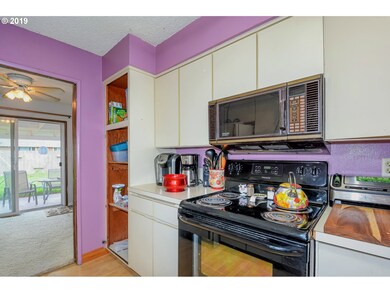 3018 Hawthorne St, Longview, WA 98632 - photo 7