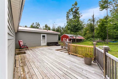 461 Mcgregor Rd, Vanderbilt, MI 49795 - photo 3