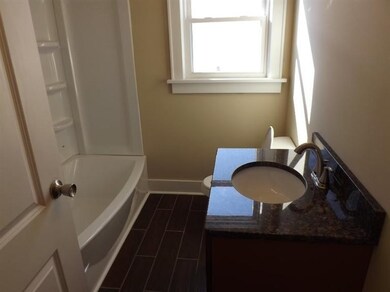 306 W 11th St, La Porte, IN 46350 - photo 5