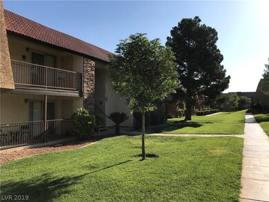 5031 Indian River Dr unit 184, Las Vegas, NV 89103 - photo 4