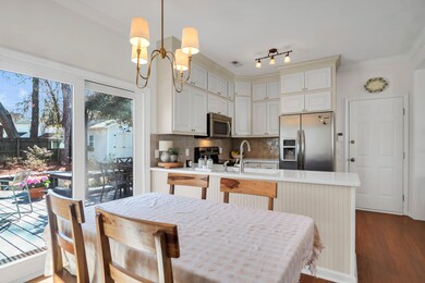 1656 Lauda -Tidalcreekphoto- (8)