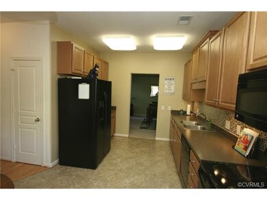 2405 Prince John Ct unit 8, Quinton, VA 23141 - photo 6
