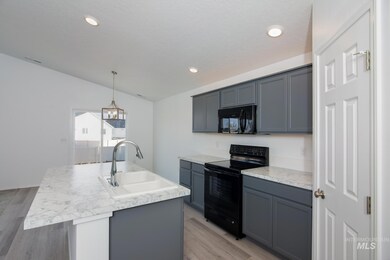 9142 W Tuberose St, Nampa, ID 83687 - photo 7