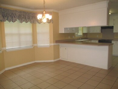 929 Eagles Nest Dr, Byram, MS 39272 - photo 4