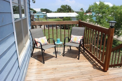 2641 Cr 312, Port Lavaca, TX 77979 - photo 7