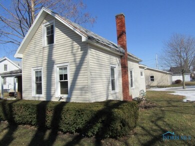 513 Buckeye St, Genoa, OH 43430 - photo 4