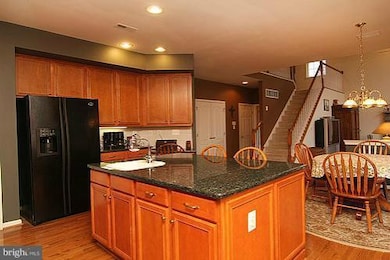 7065 River Oak Ct, Clarksville, MD 21029 - photo 5