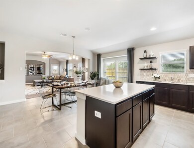 445 Sky Ridge Dr, Alvin, TX 77511 - photo 7