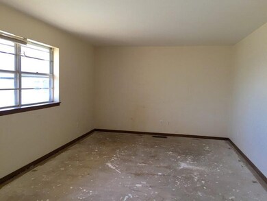 6001 Kingston Rd, Oklahoma City, OK 73122 - photo 4