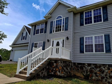 104 Belmore Ct, Mount Hope, WV 25880 - photo 3