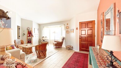 Living Room / Front Entrance