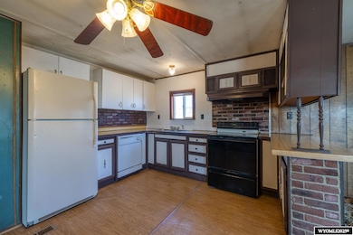 8430 E Quartz Cir, Evansville, WY 82636 - photo 7