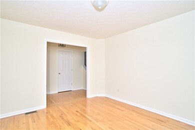 5068 W Bay Rd, Plainfield, IN 46168 - photo 3