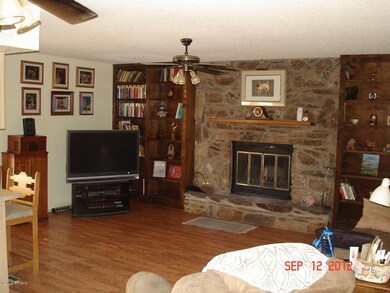 2903 N Cheri Lynn Ct, Chandler, AZ 85225 - photo 2