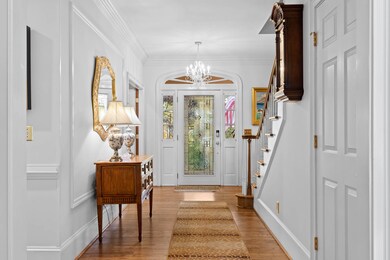 426 Foyer