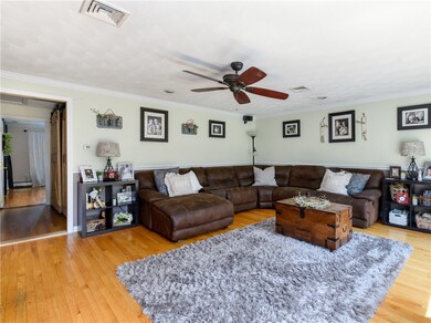 639 Putnam Pike, Chepachet, RI 02814 - photo 6