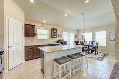 5172 Echo Falls Dr, Alvin, TX 77511 - photo 5