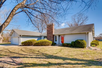 35397 N Northern Ave, Waukegan, IL 60085 - photo 2