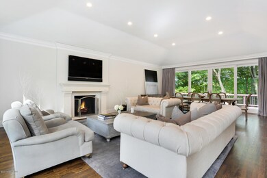 1 Lia Fail Way Cos Cob CT-large-006-26-0