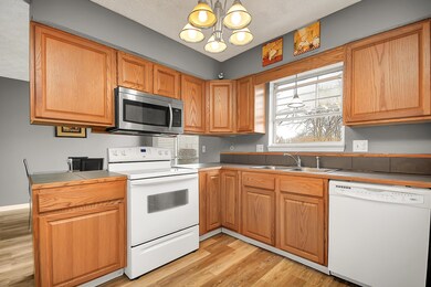 3942 Wintercress Ct-12