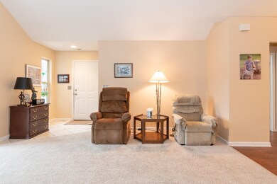 2419 Bluestone Circle-10