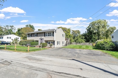 4 Hillside Rd, Gloucester, MA 01930 - photo 2