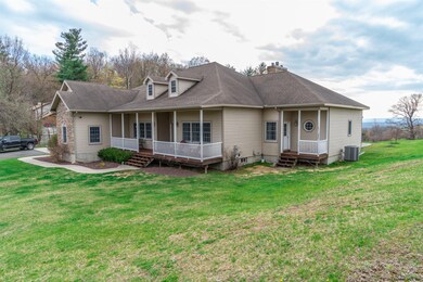 4 Springs Ln, Troy, NY 12180 - photo 4