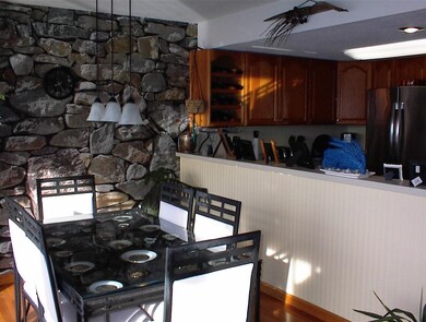 844 Cliffs Dr, Ypsilanti, MI 48198 - photo 7