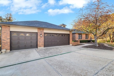 2075 Meaghan Ln, Pacific, MO 63069 - photo 3