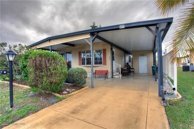 627 Oleander Cir, Sebastian, FL 32976 - photo 2