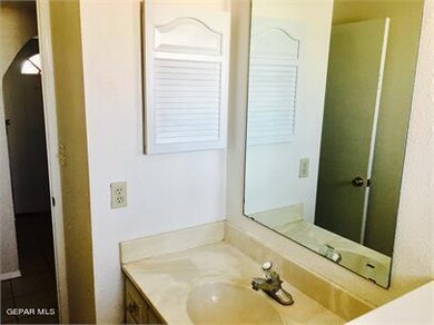 2037 Anise Dr, El Paso, TX 79935 - photo 7