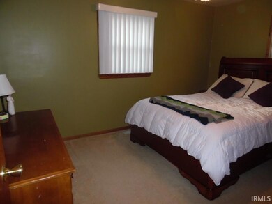 706 N Melching Dr, Ossian, IN 46777 - photo 5