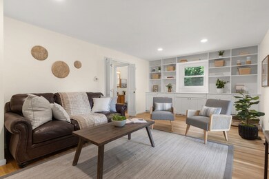 3 Kent Square, Brookline, MA 02446 - photo 4