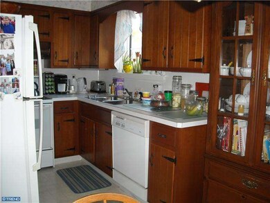 915 Lakeshore Dr, Haddon Township, NJ 08108 - photo 6