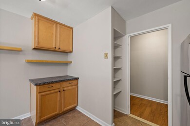 200 Campbell Cir unit E14, Downingtown, PA 19335 - photo 5