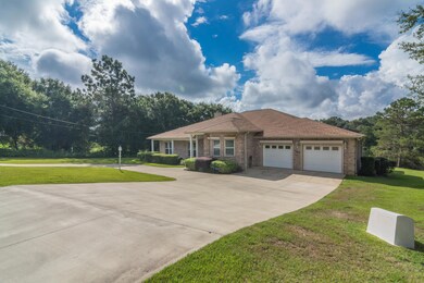3046 Craig Terrace Exterior-2