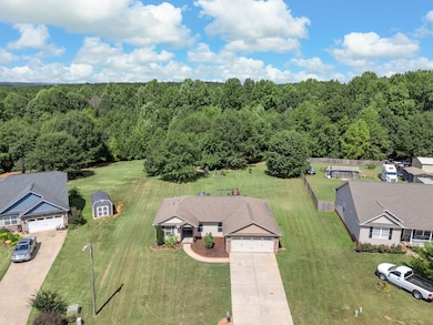 176 Summer Lady Ln, Boiling Springs, SC 29316 - photo 4