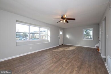 563 Jamestown Ct, Edgewood, MD 21040 - photo 3