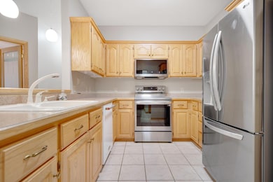 5200 Pathways Ave unit 105, White Bear Lake, MN 55110 - photo 4